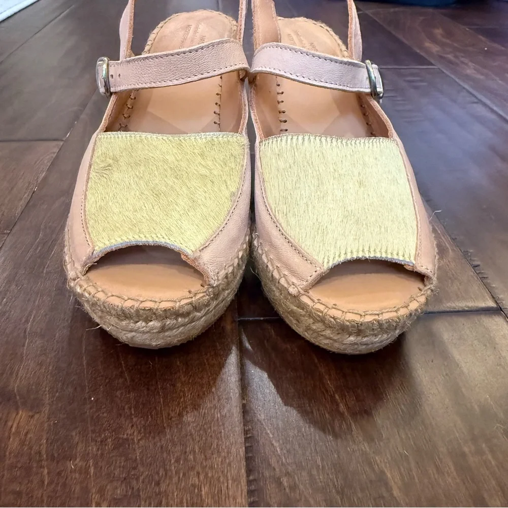 Anthropologie Naguisa Ruca Wedge Espadrilles Yellow Tan size 7